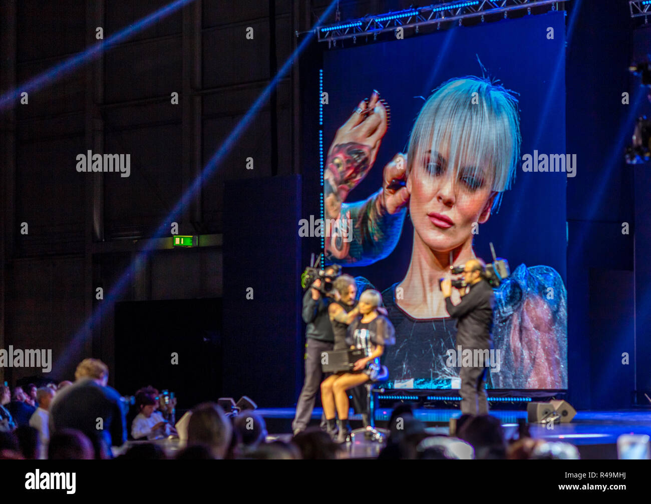 Theatre dresser hires stock photography and images Alamy