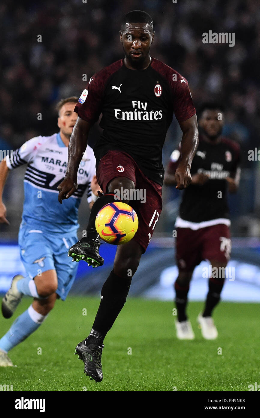 Rome, Italy. 26th Nov, 2018. Football Serie A Lazio-Milan-Rome 25-11-2018 In the picture Cristian Zapata Photo Photographer01 Credit: Independent Photo Agency/Alamy Live News Stock Photo