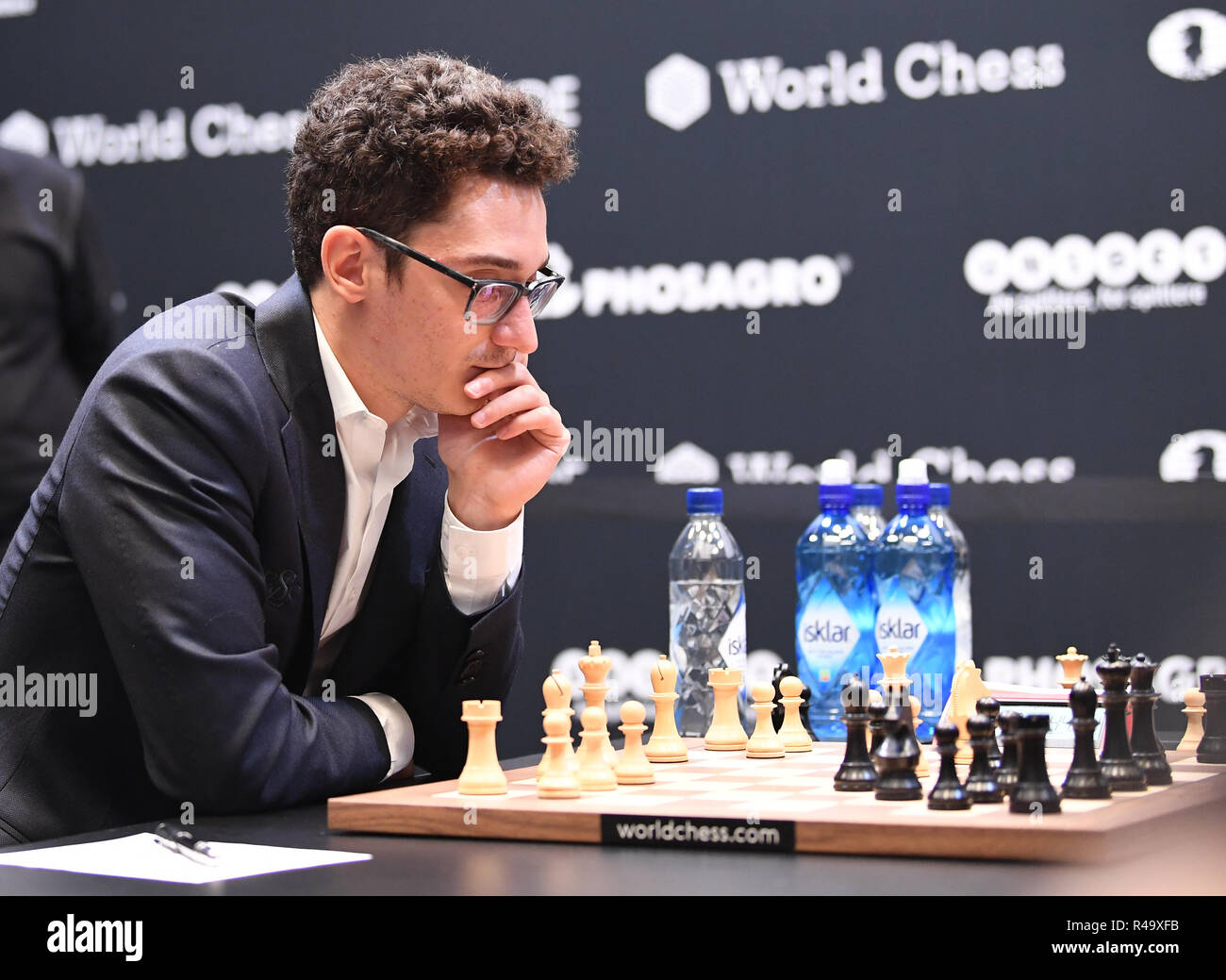 LIVE. Magnus Carlsen - Fabiano Caruana