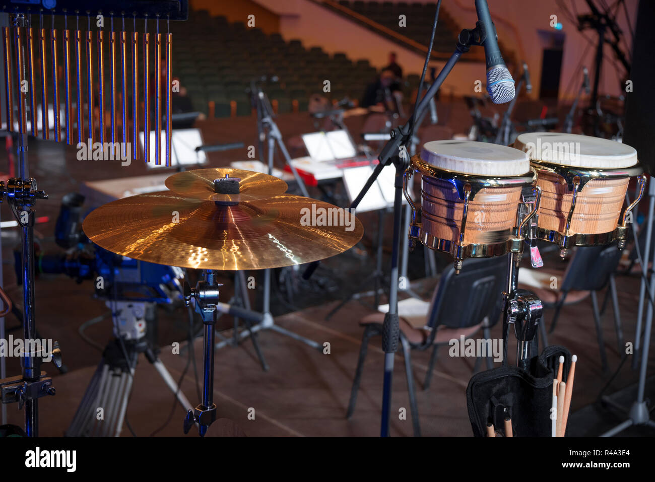 drums on stage before a music concert Stock Photo - Alamy