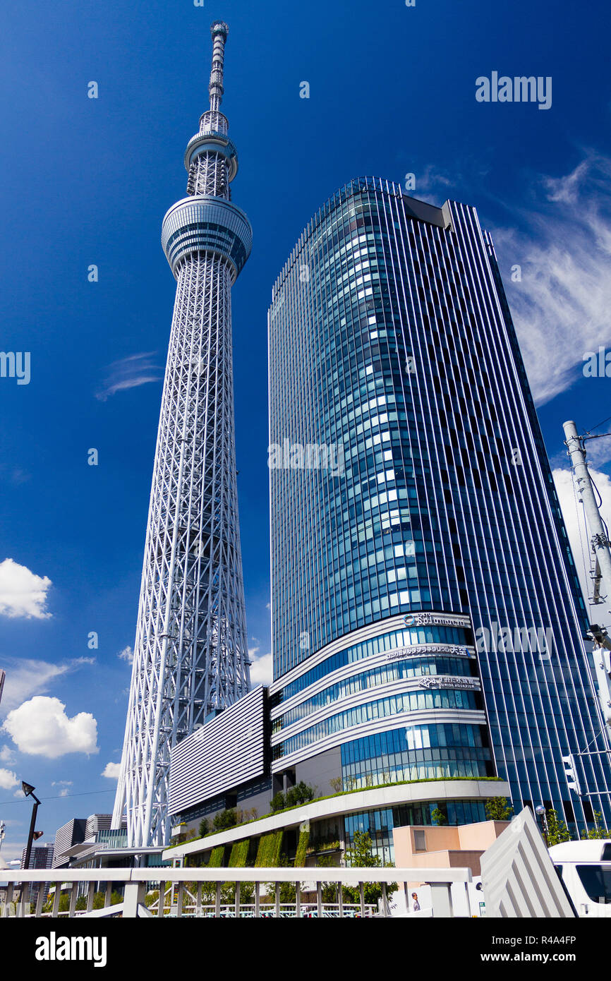 Japan tokyo part town hi-res stock photography and images - Alamy