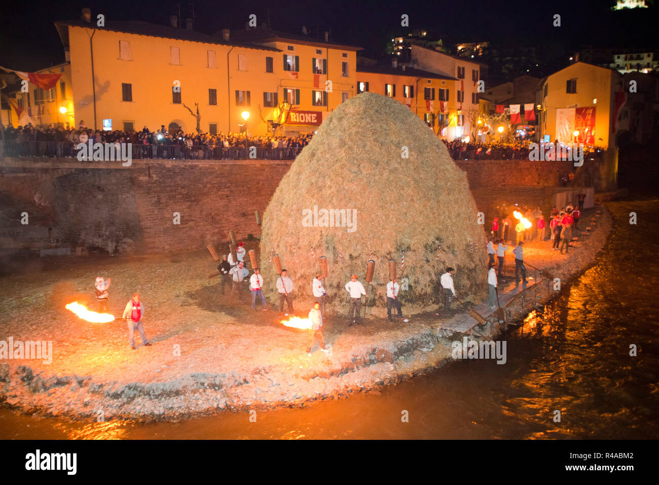 starting, festival of bonfires, rocca san casciano, emilia romagna, italy, europe Stock Photo