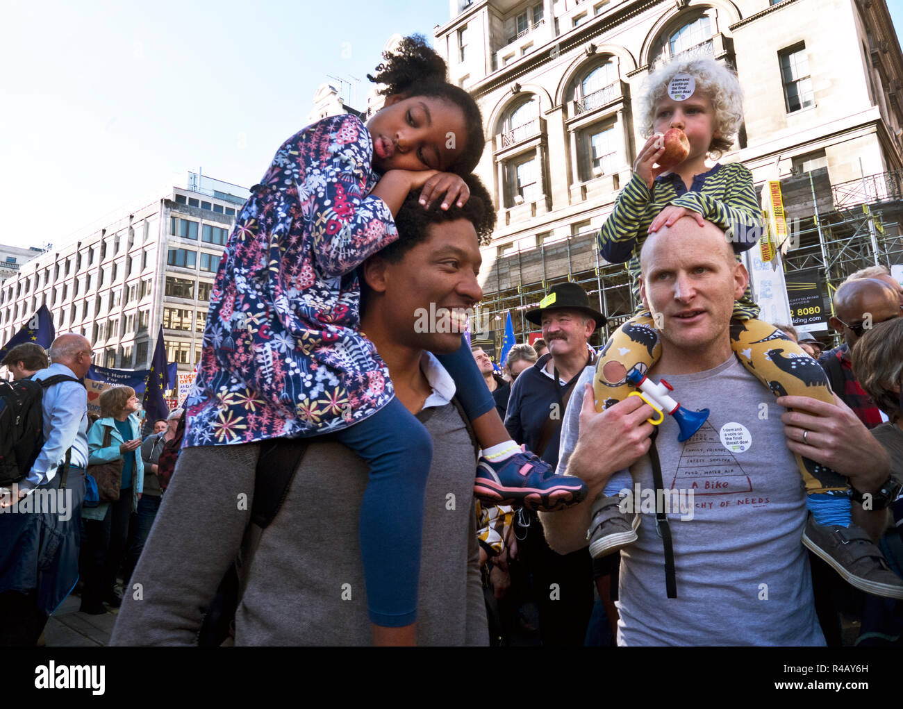 People's Vote Campaign march: Hundreds of thousands attend London Pro-EU Anti-Brexit Oct 2018 protest Stock Photo