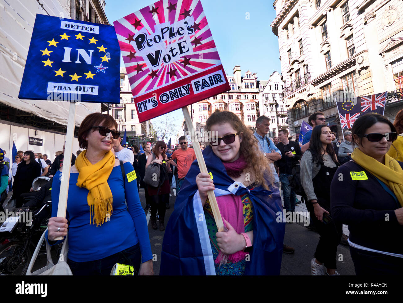 People's Vote Campaign march: Hundreds of thousands attend London Pro-EU Anti-Brexit Oct 2018 protest Stock Photo