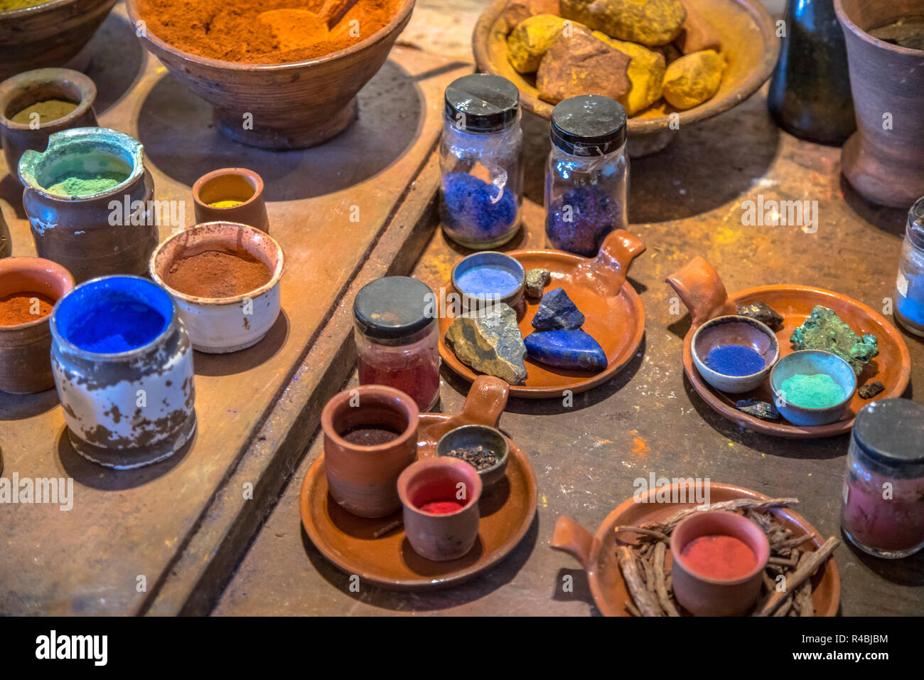 Mineral ingredients for Pigments powders for oil paints like they were made by dutch master painters in golden age 17th century in Amsterdam Stock Photo