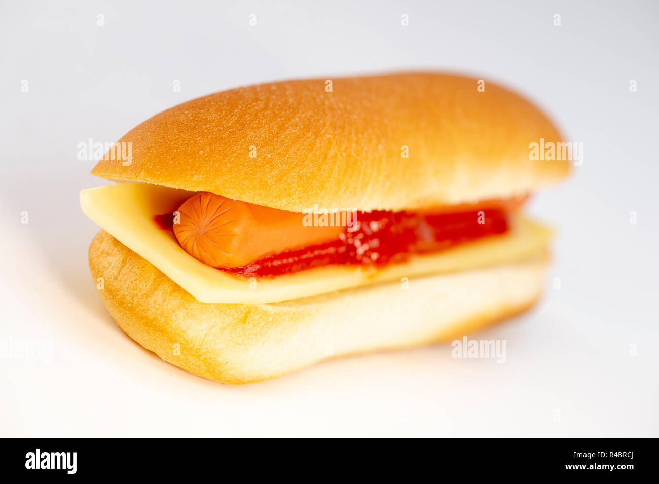 White sauce on hotdog hires stock photography and images Alamy