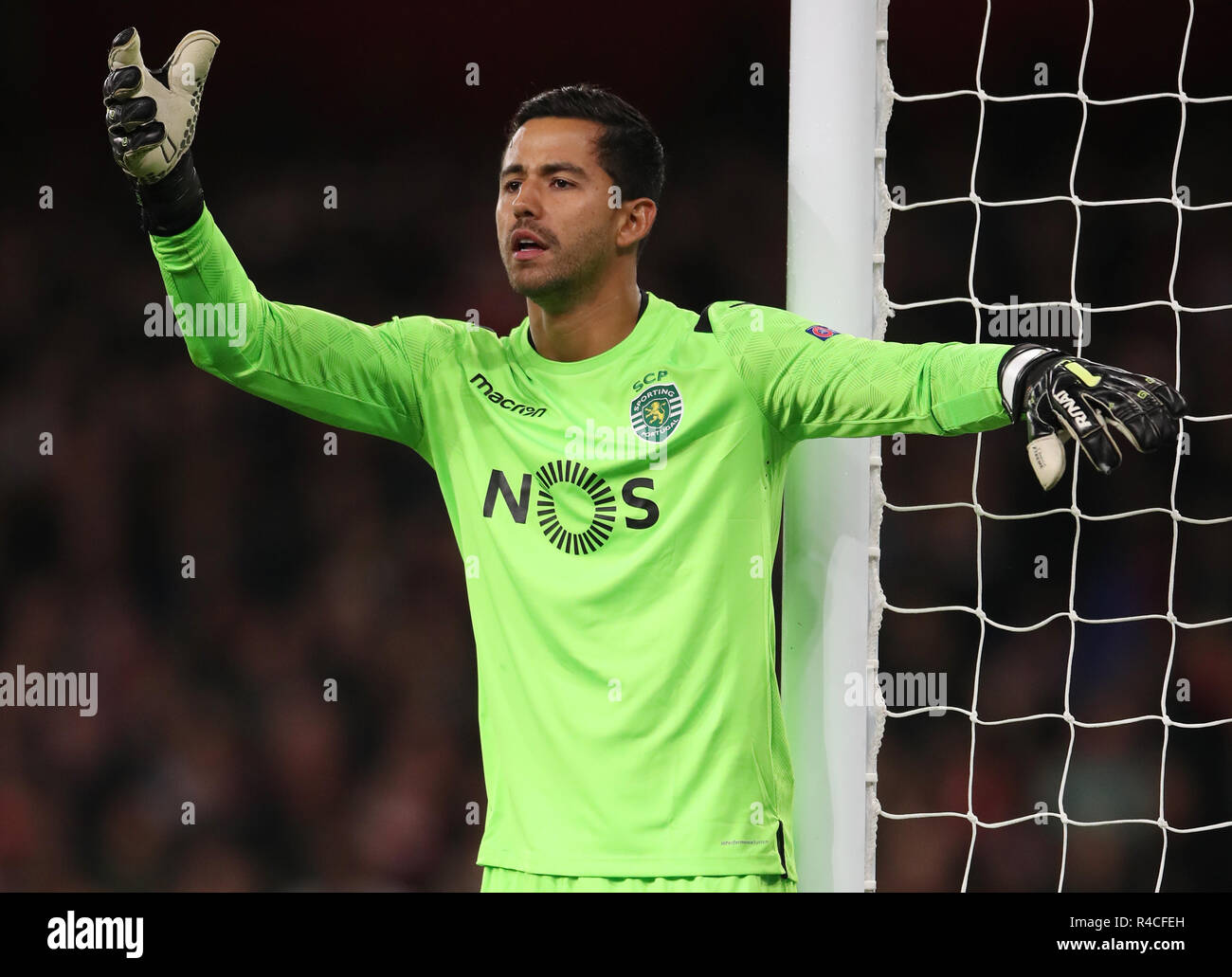 Sporting lisbon goalkeeper hi-res stock photography and images - Alamy