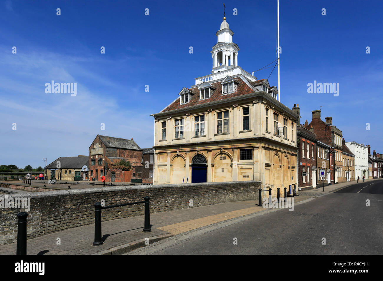 The Custom House and Tourist Information Centre, Kings Lynn town, Norfolk, England, UK Stock Photo