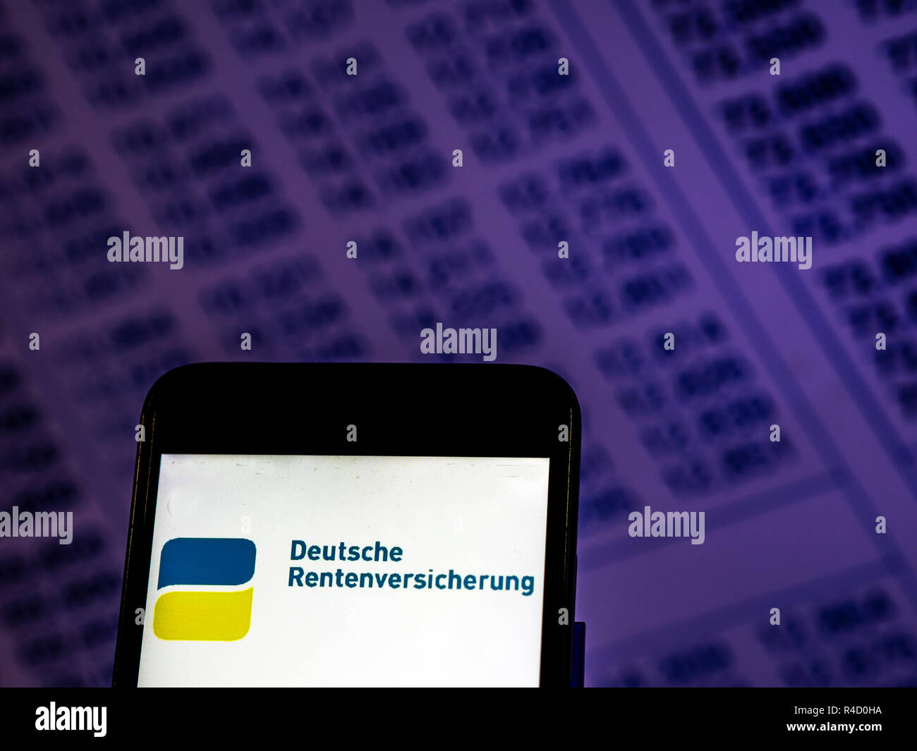 Large Realistic Dinosaur Park Gate Jurassic Dinosaur Toys for Kids 3-5 5-7 Dino Toys Velociraptor Play Set for Kids Toddler Boys Girls visual data 7