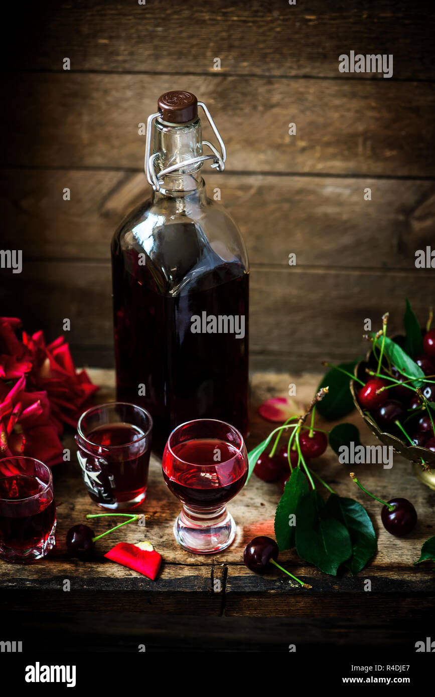 Cherry liqueur hires stock photography and images Alamy