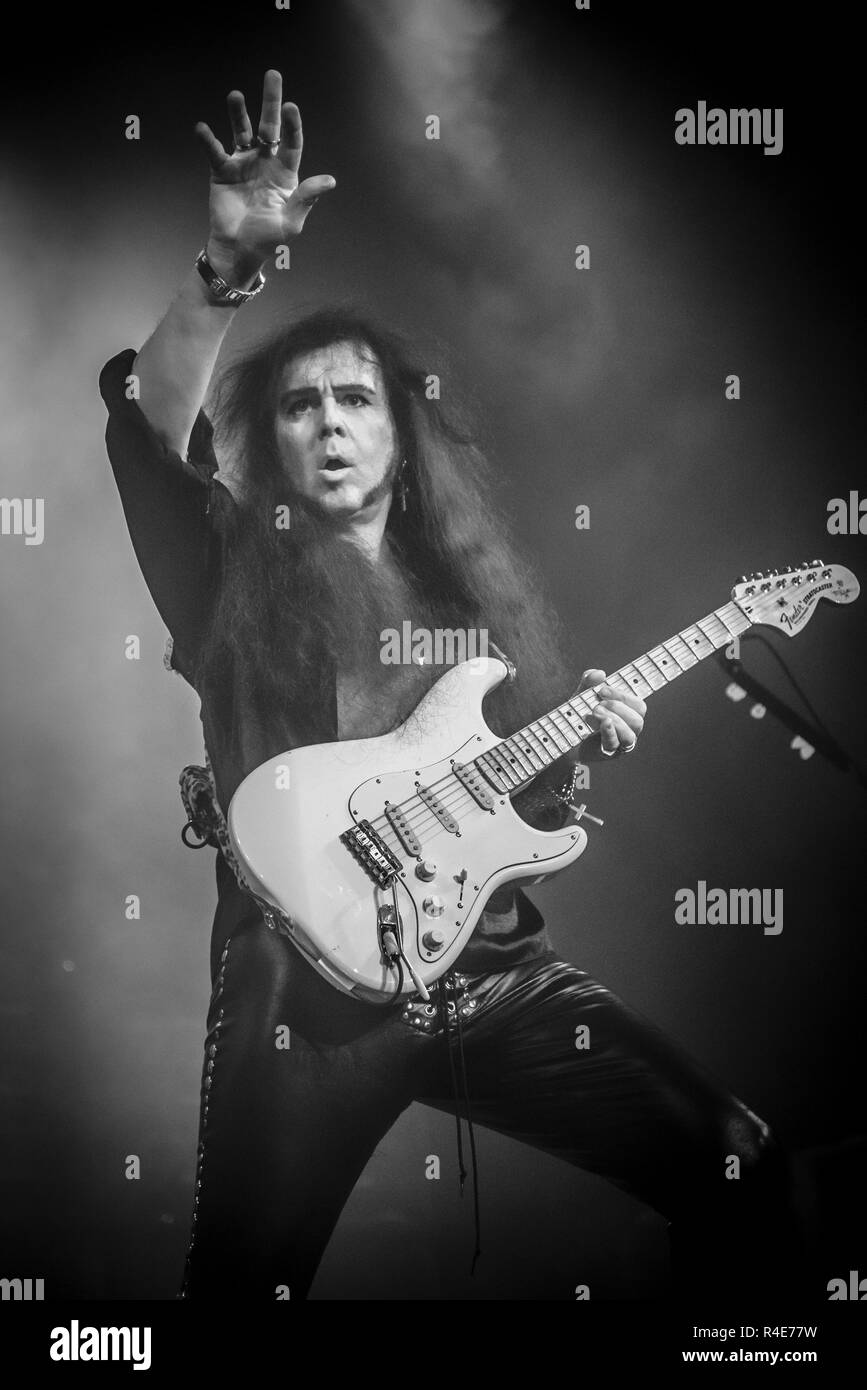 Yngwie Malmsteen High Resolution Stock Photography And Images Alamy