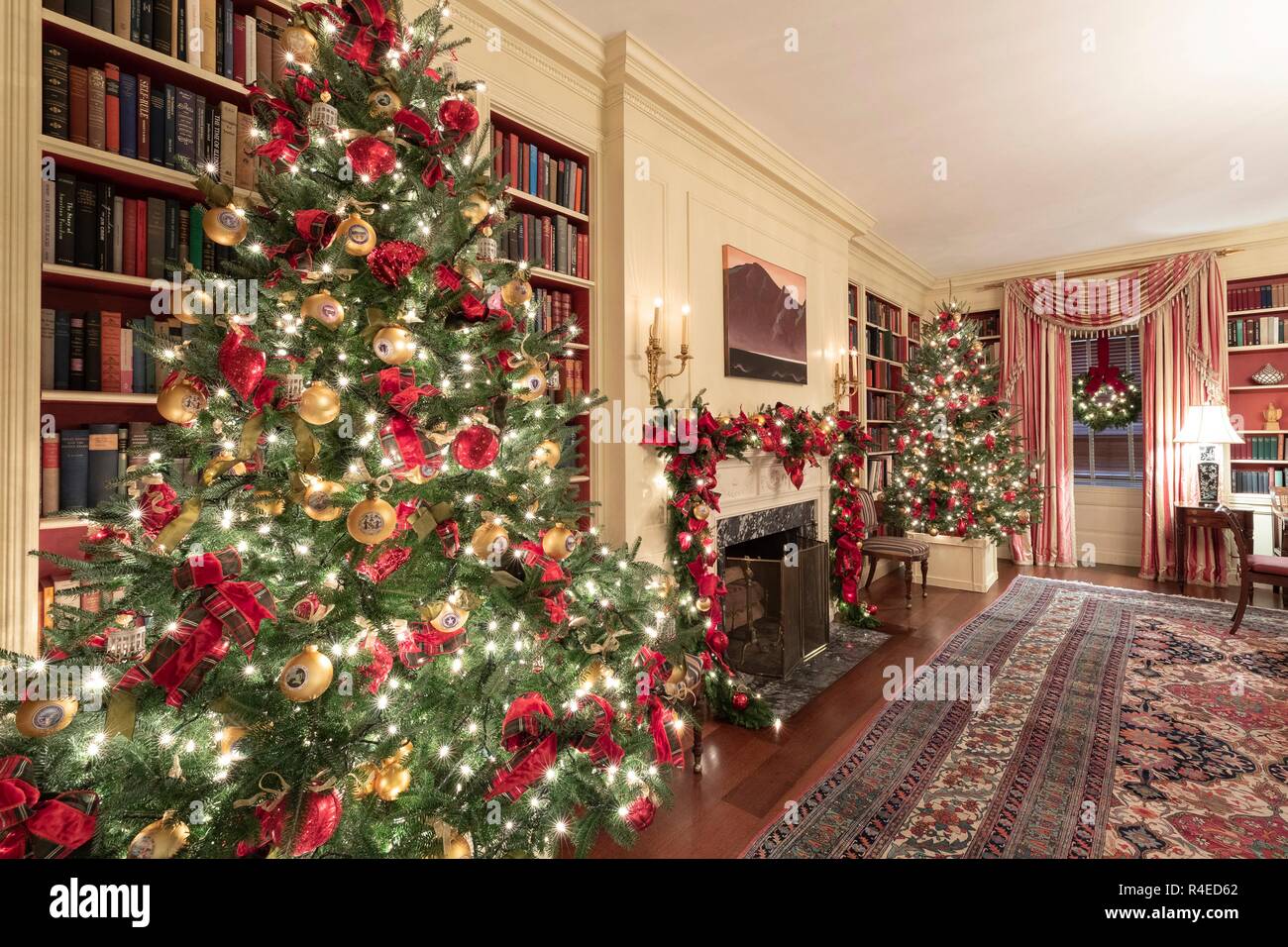 Christmas decor in the Library, part of the 2018 White House Christmas decorations unveiled at the White House November 26, 2018 in Washington, DC. The decor was designed by First Lady Melania Trump and themed 'American Treasures.' Stock Photo