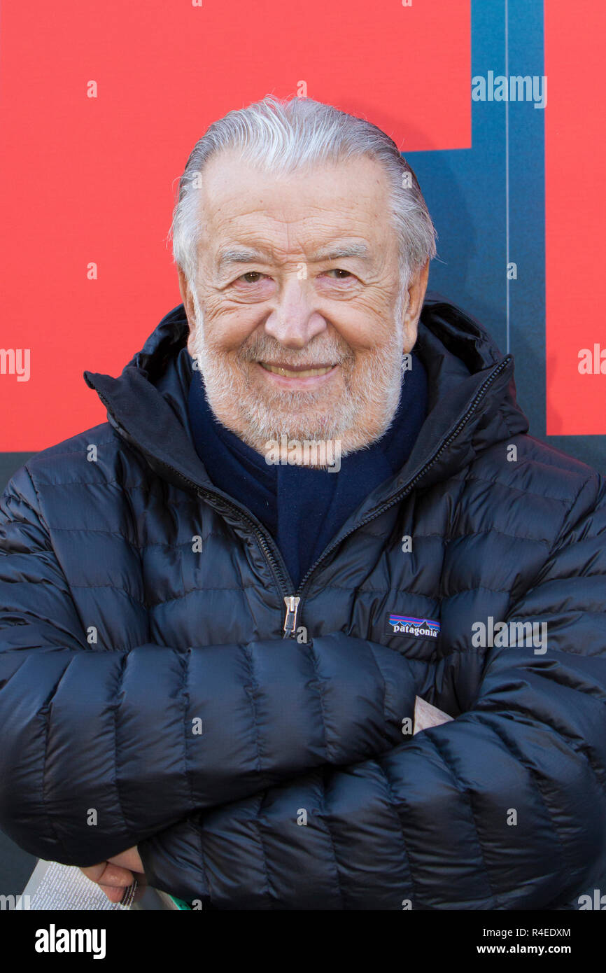 Avati pupi hires stock photography and images Alamy