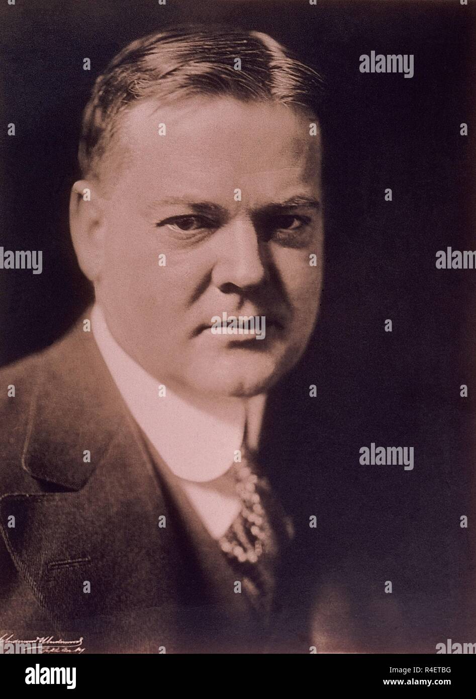 HERBERT HOOVER (19291933) PRESIDENT OF THE UNITED STATES OF AMERICA