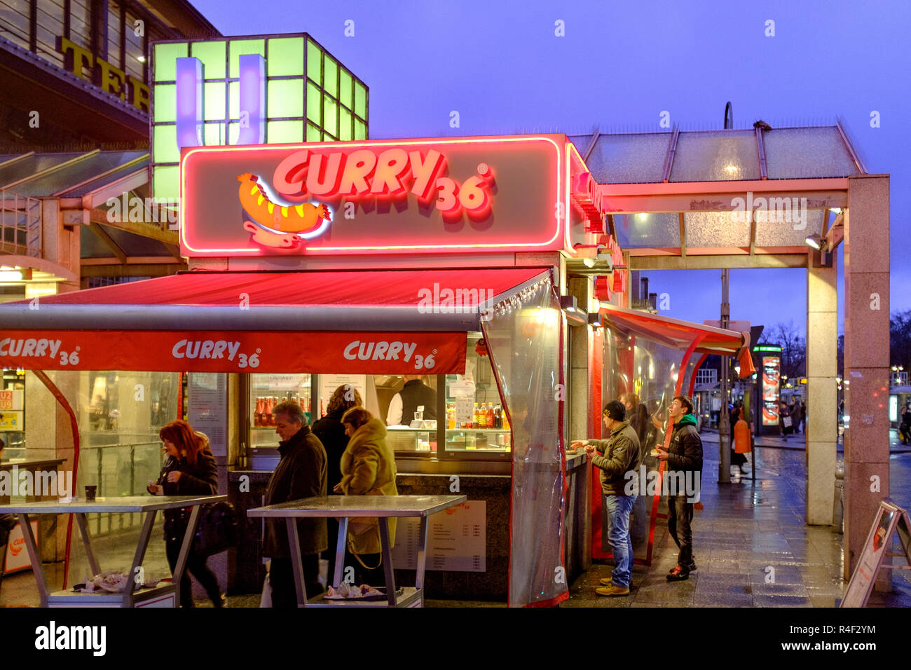 Zoologischer Garten , Berlin , Curry 36- the famous currywurs kiosk at the Train Station Stock Photo