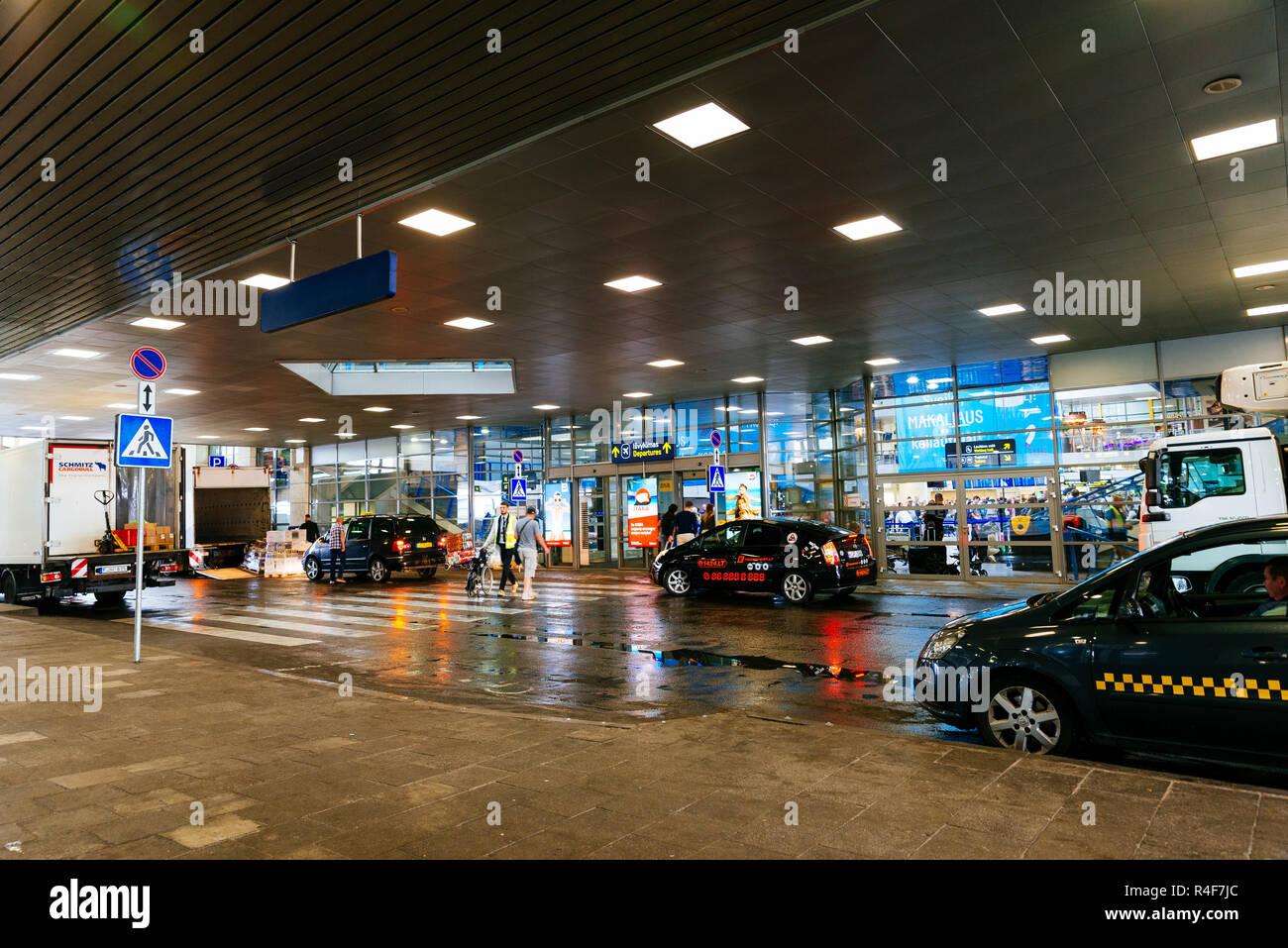 Entrance departures Vilnius International Airport. Vilnius, Vilnius County, Lithuania, Baltic states, Europe. Stock Photo