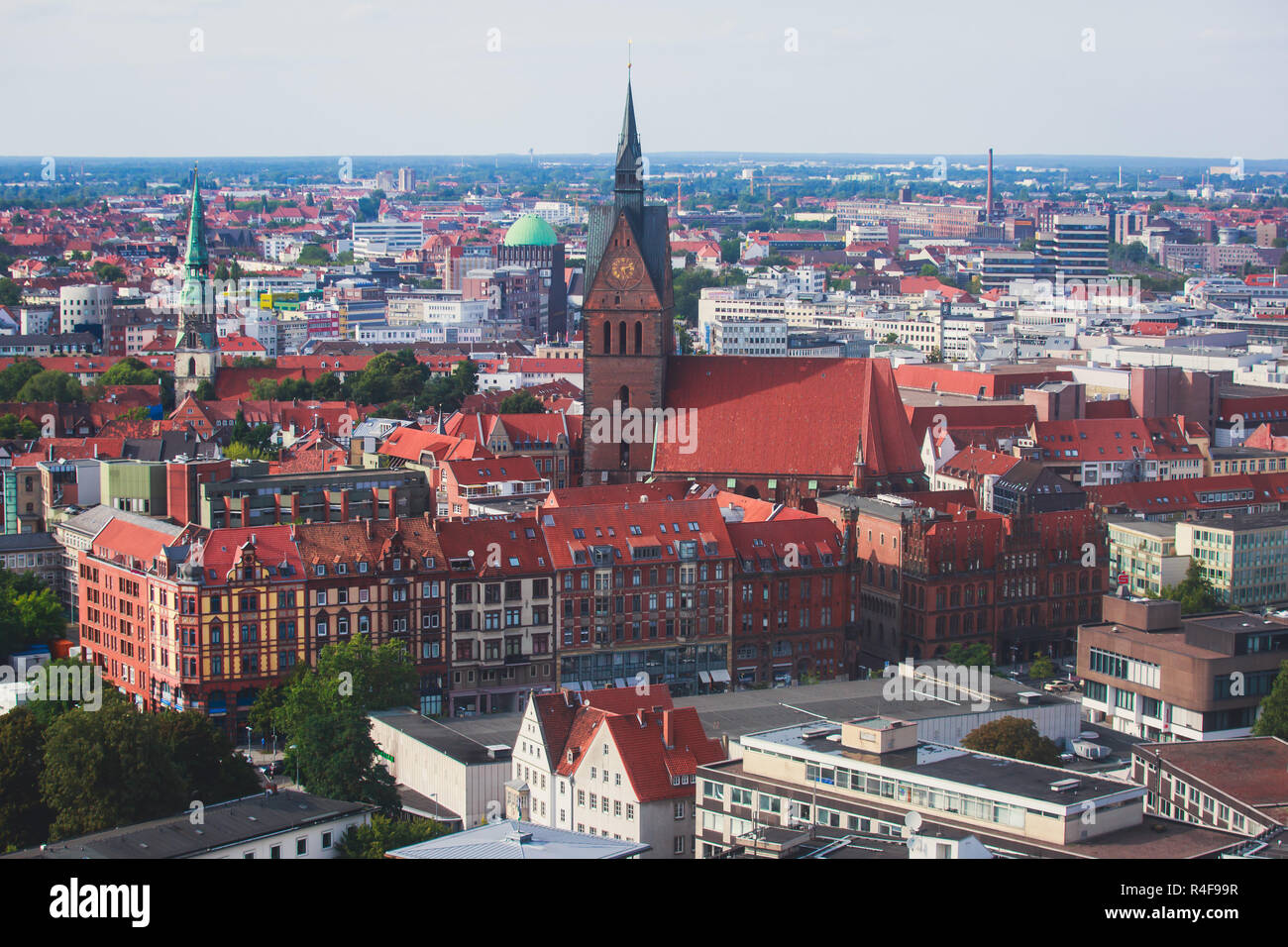 Aerial view of the city hall of hannover hi-res stock photography and ...