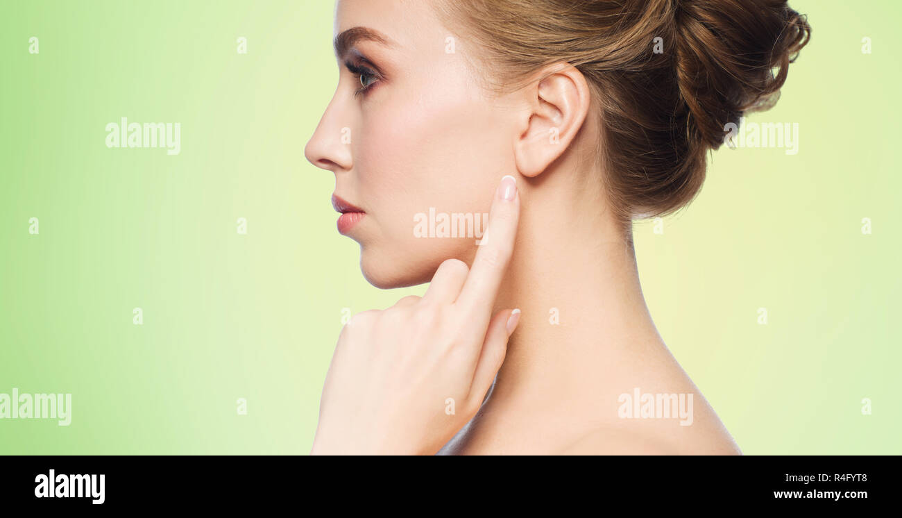 Ear pointing surgery hi-res stock photography and images - Alamy