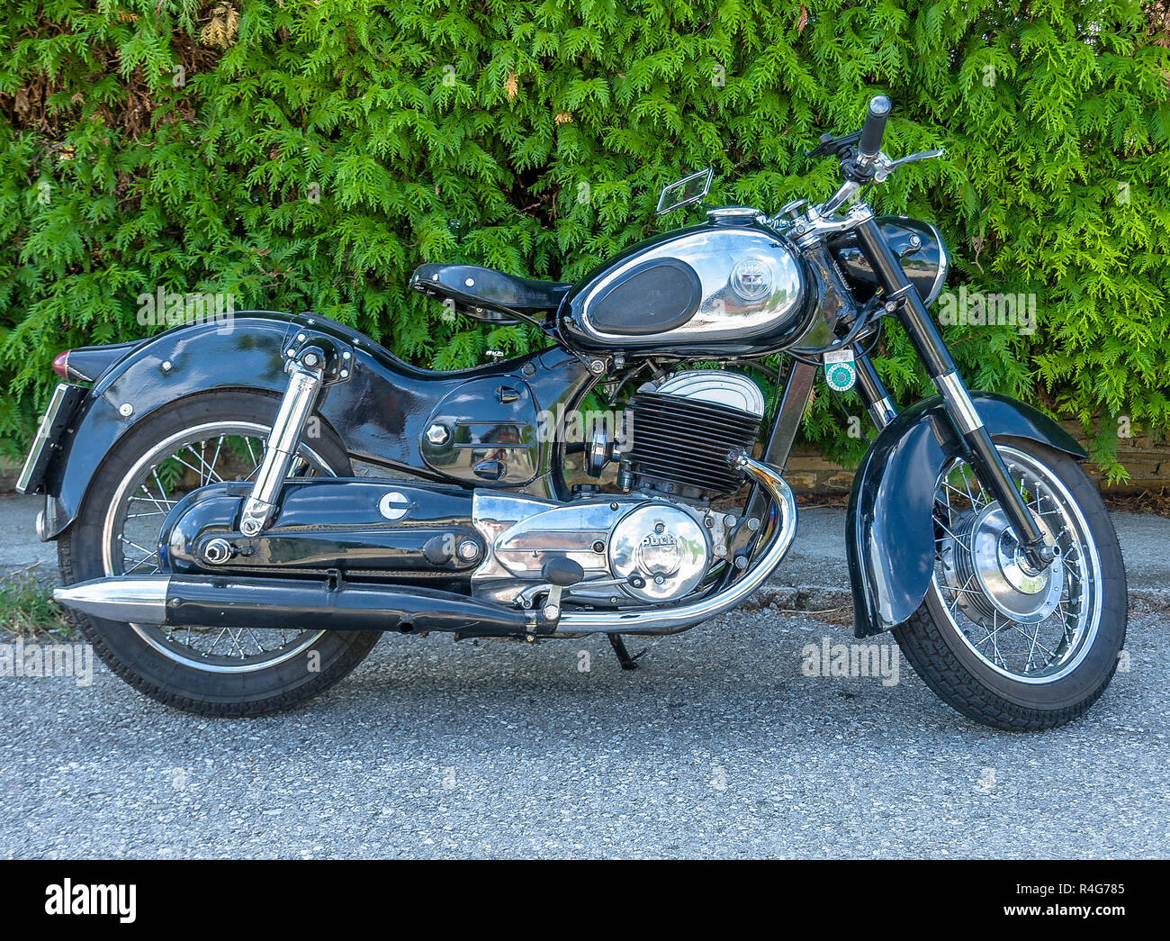 Puch 250 Sg Stock Photo Alamy tomos-puch-sg-250-1958