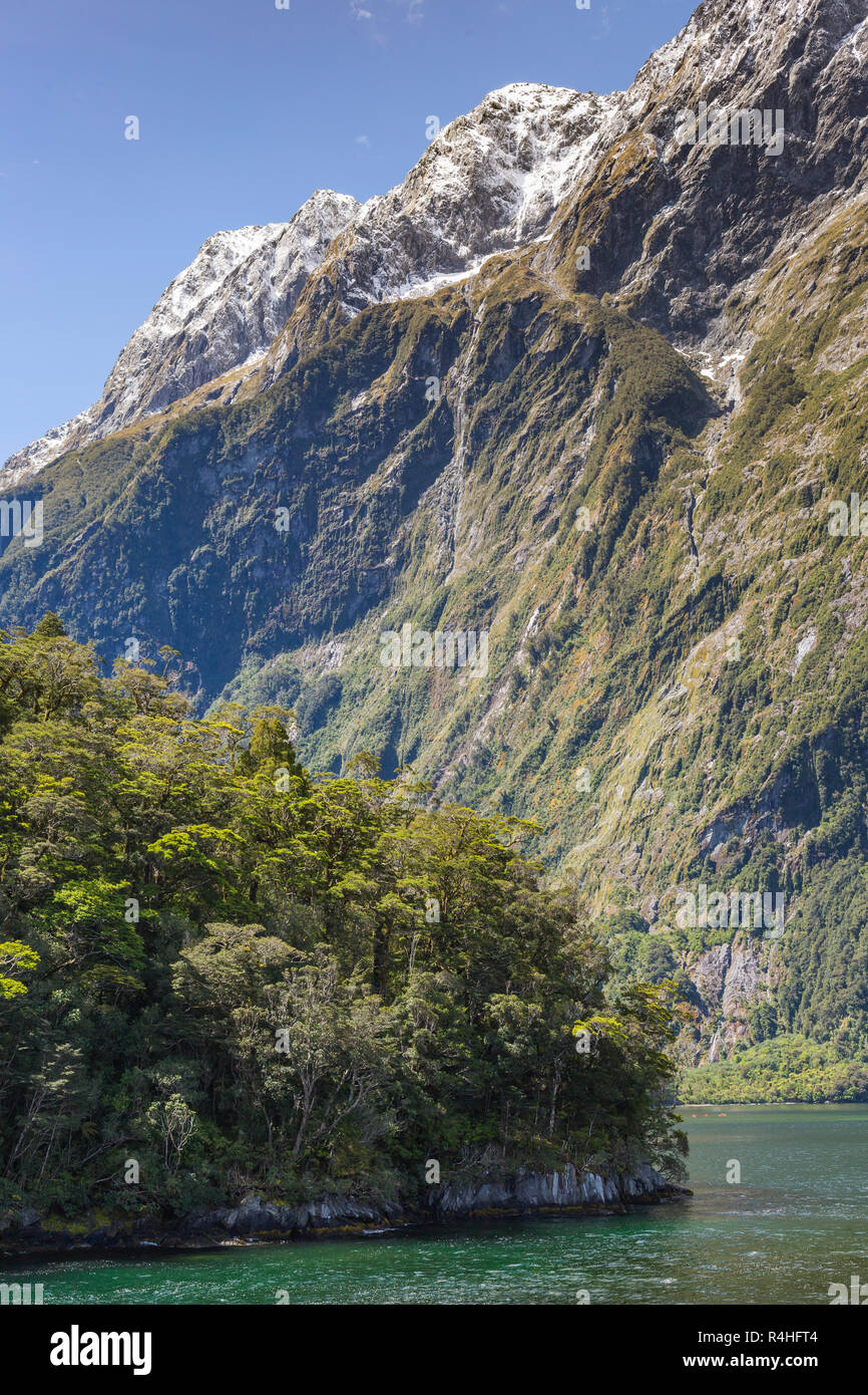 Milford Sound. Fiordland national park, New Zealand Stock Photo Alamy
