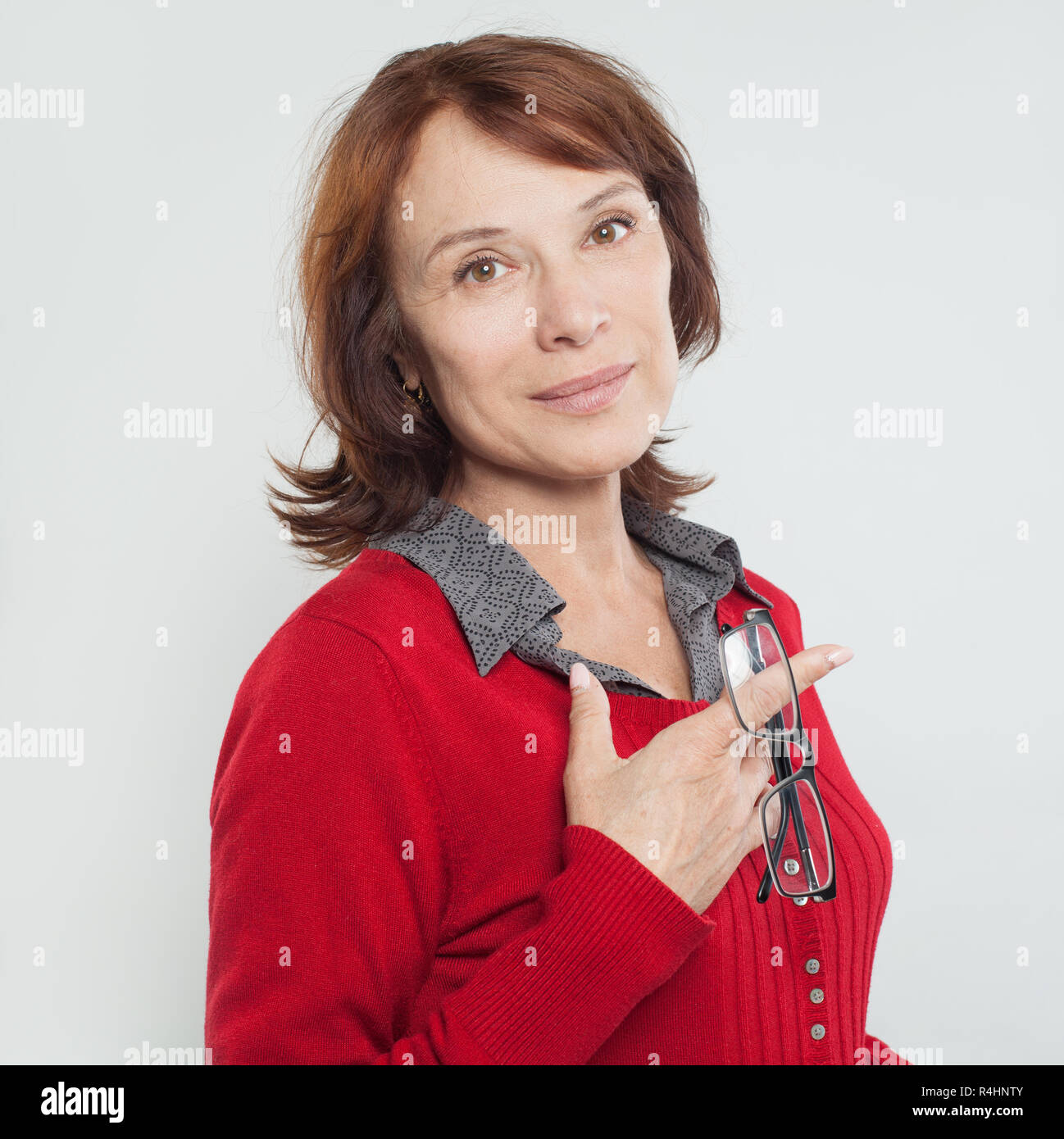 Mature woman 50 60 years old hi-res stock photography and images - Alamy