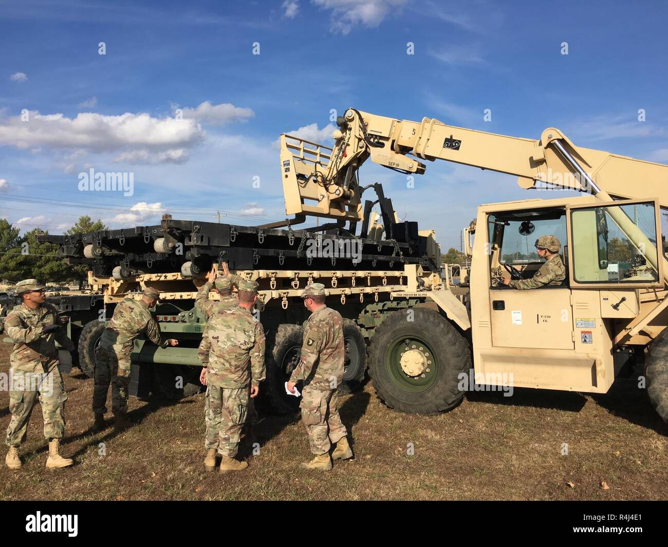 U s army personnel equipment hi-res stock photography and images - Alamy