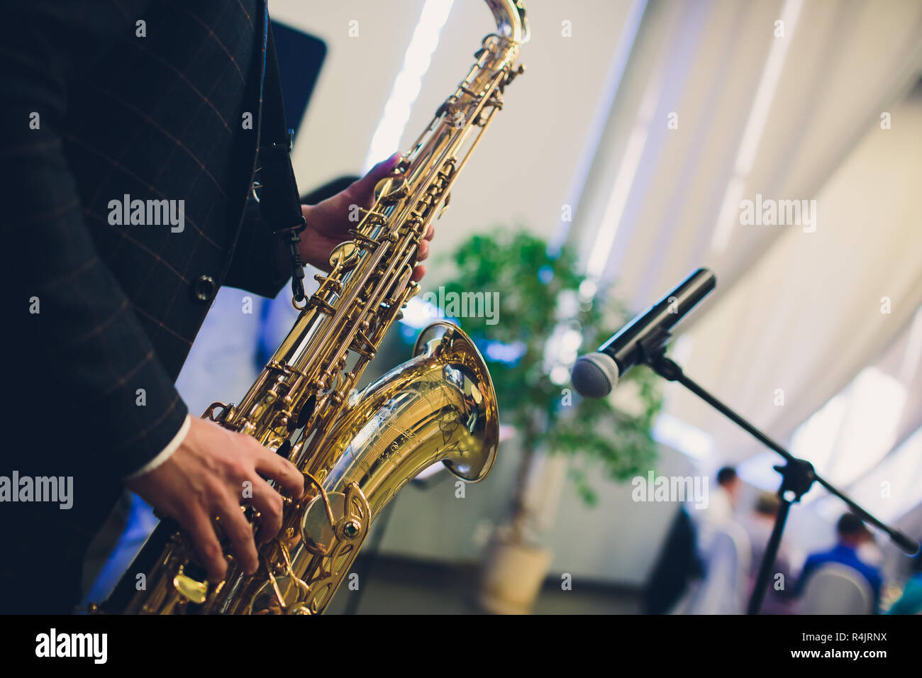 Baritone Sax High Resolution Stock Photography and Images Alamy