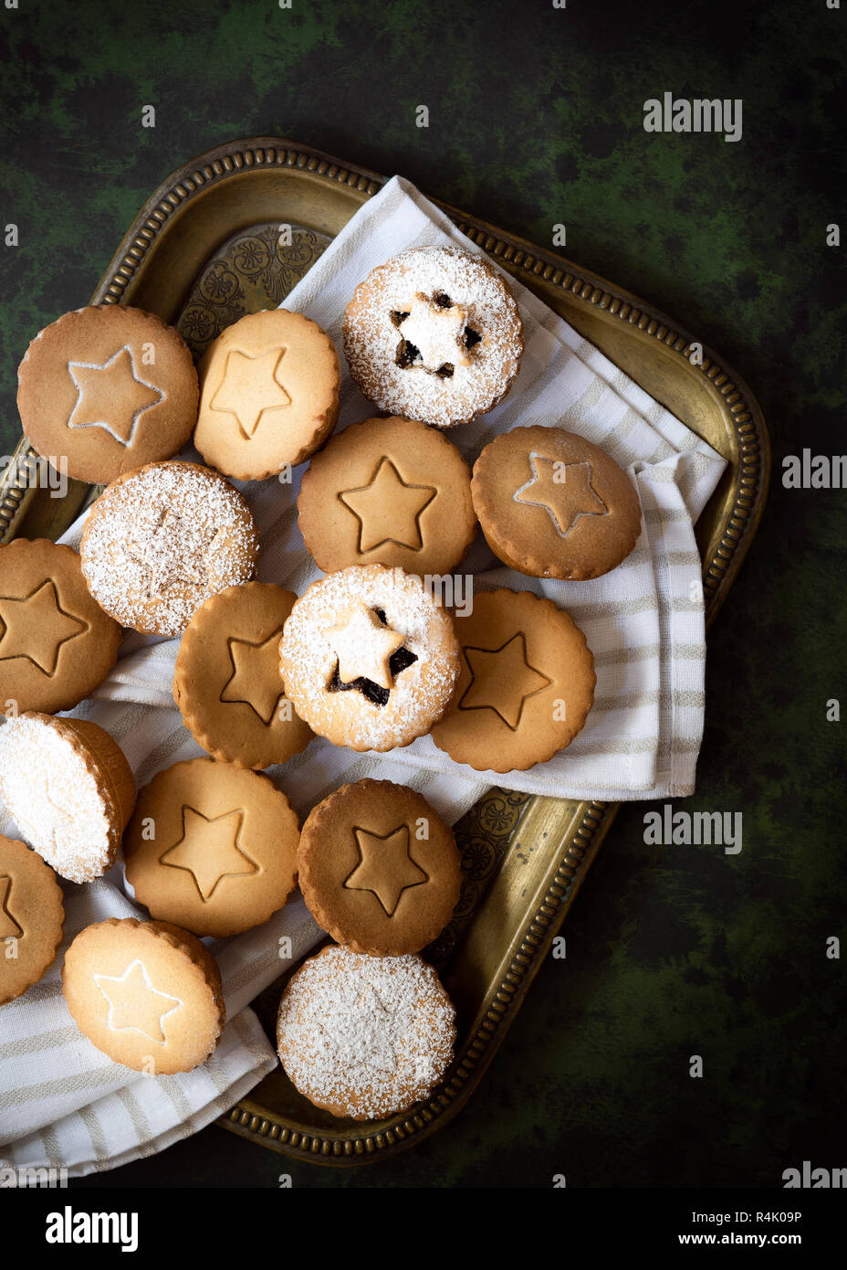 Fruit mince pies on a tray Stock Photo - Alamy