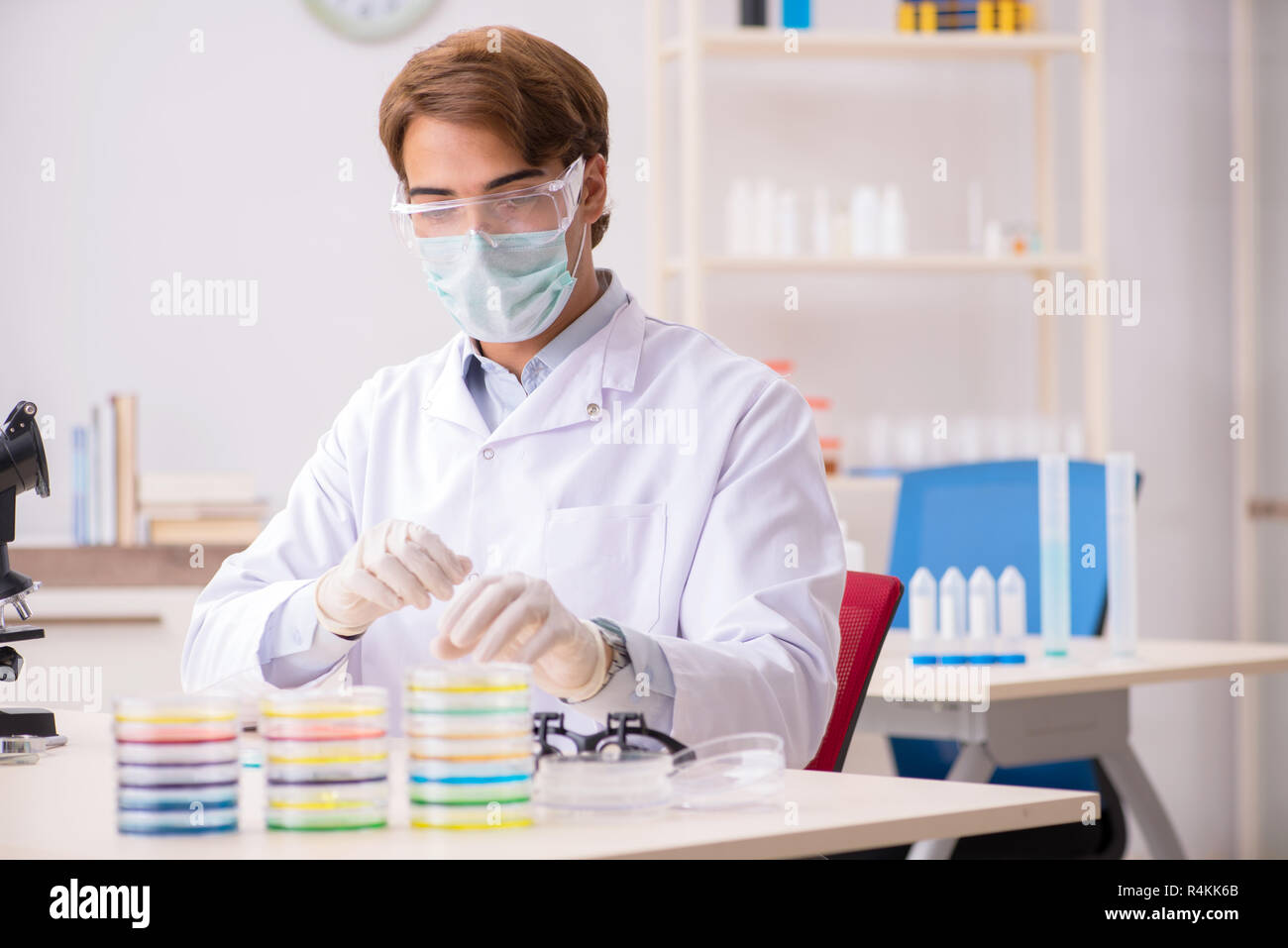 Blood lab sample ph hi-res stock photography and images - Alamy