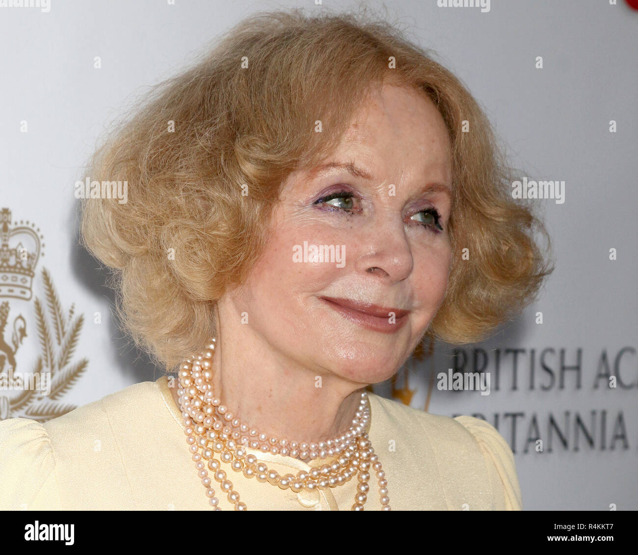 Actress sarah miles hi-res stock photography and images - Alamy