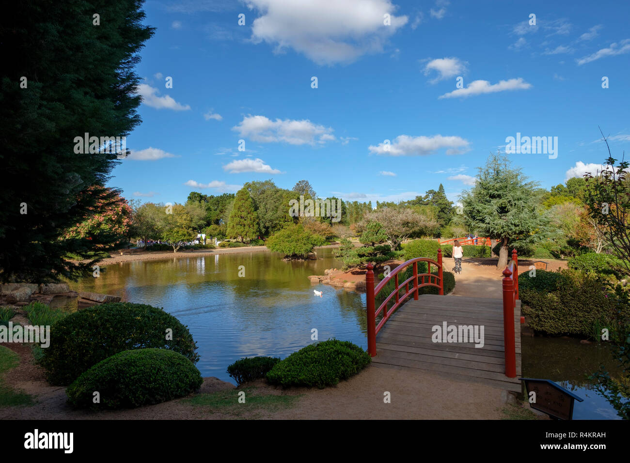 Japanese gardens australia hires stock photography and images Alamy