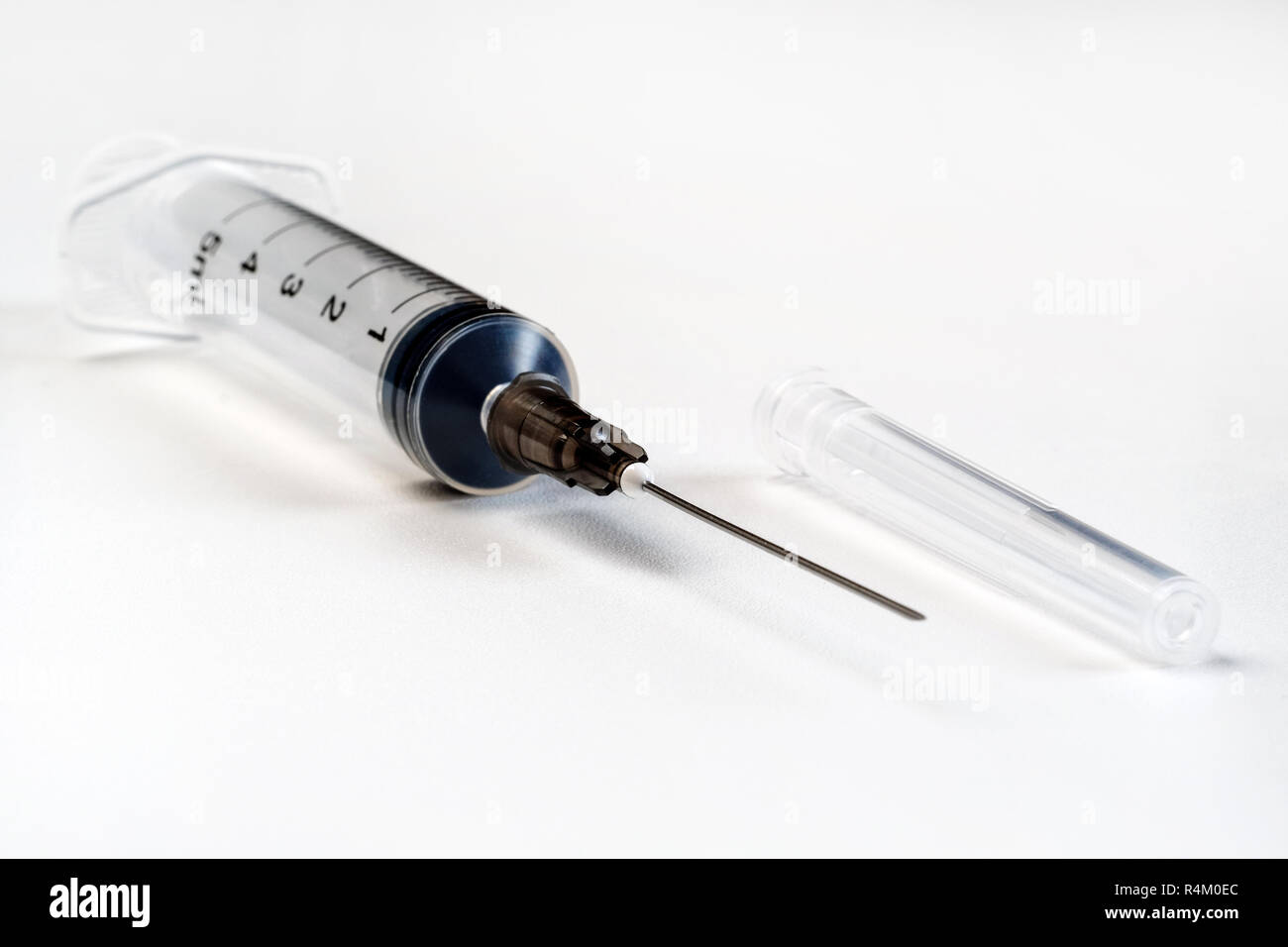 Disposable syringe. Plastic insulin syringe. The insulin syringe with