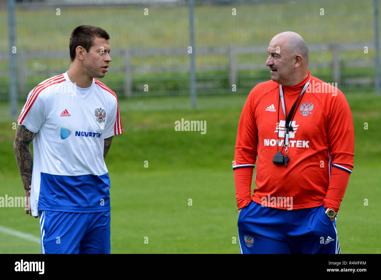 Russian national football team coach Stanislav Cherchesov with striker
