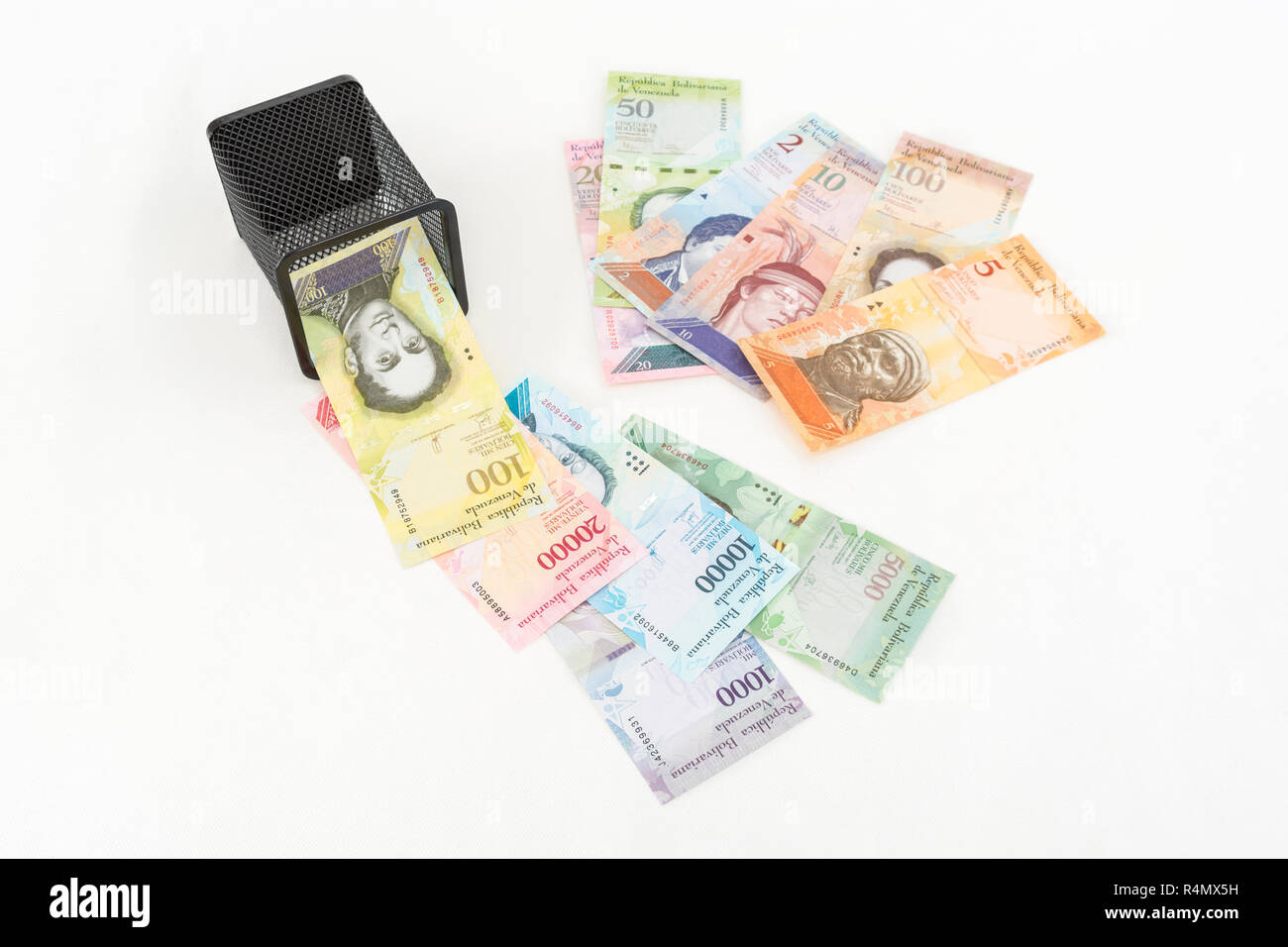 Worthless Bank Notes Venezuela Bolivar banknotes - for Hyperinflation in the Venezuelan ...