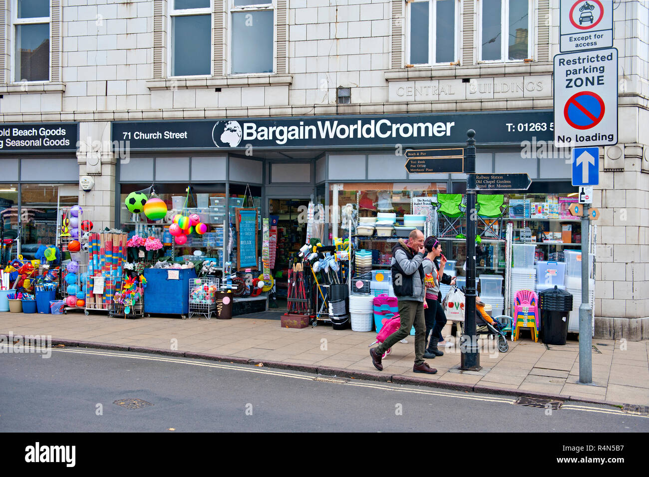 Bargainworld hi res stock photography and images Alamy Bargainworld hi res stock photography and images Alamy