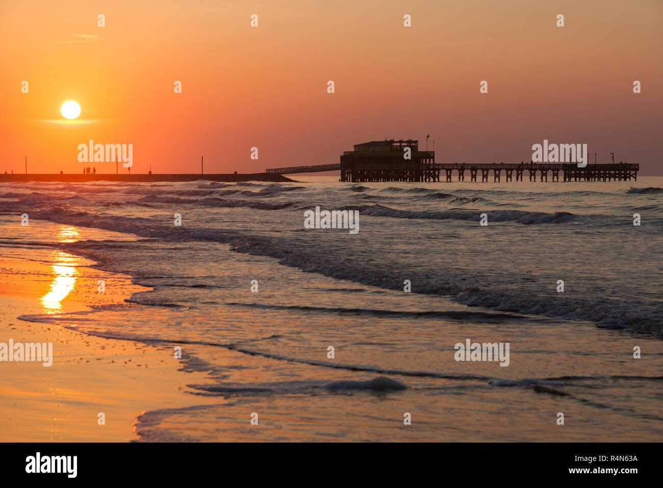 Galveston Texas Beach High Resolution Stock Photography and Images Alamy
