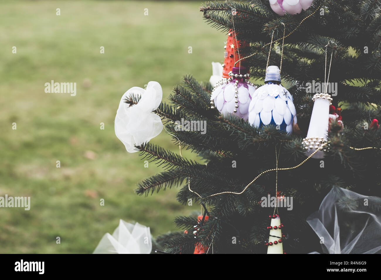 Handmade Decoration On A Christmas Tree Diy Ideas Environment