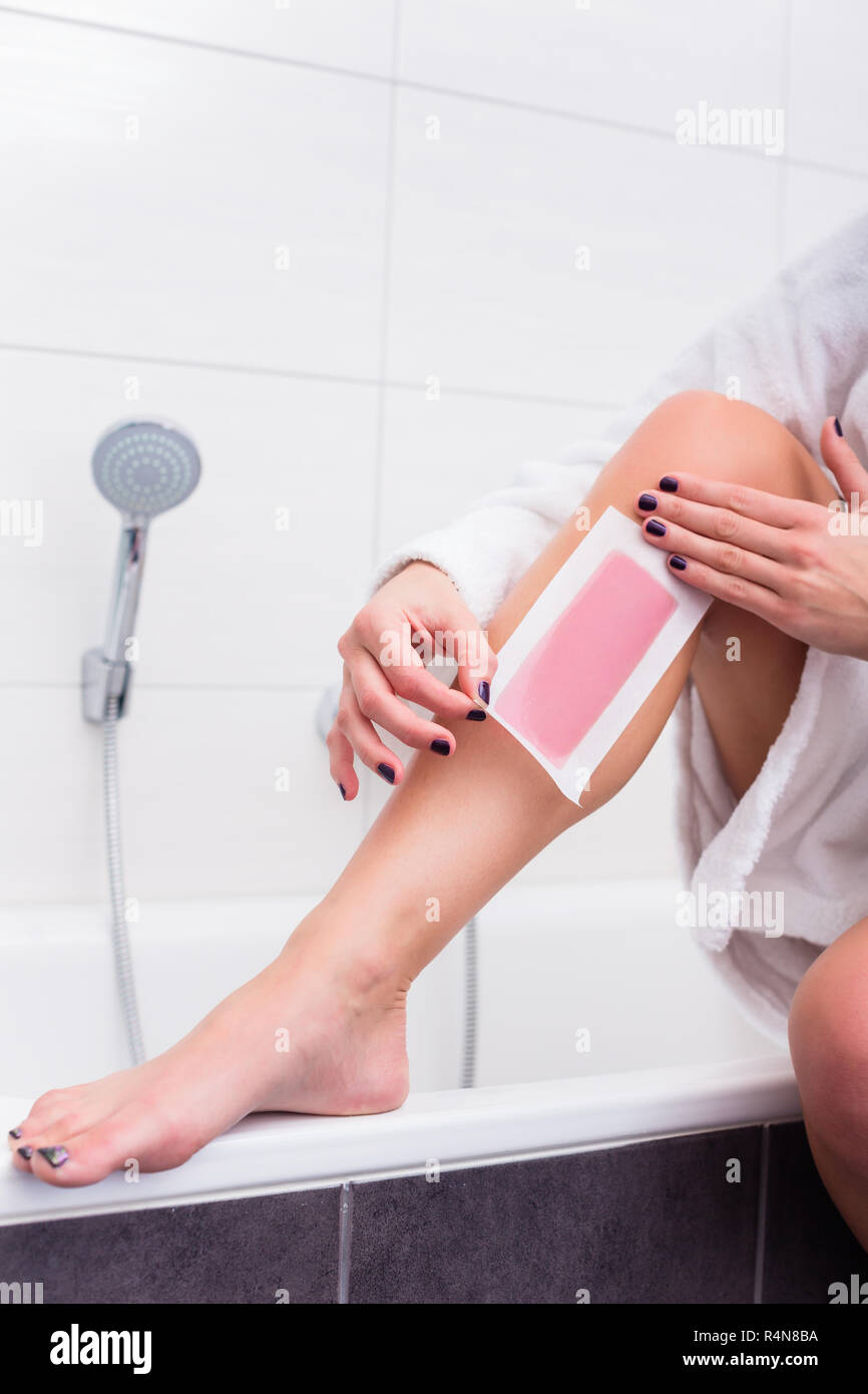 Intimate waxing hires stock photography and images Alamy