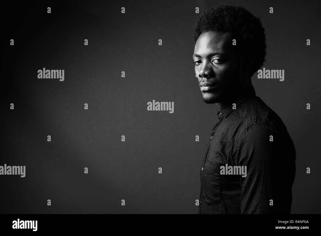 Black and white portrait of handsome African man Stock Photo - Alamy