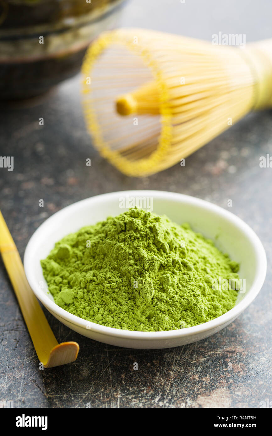 Green matcha tea powder Stock Photo Alamy