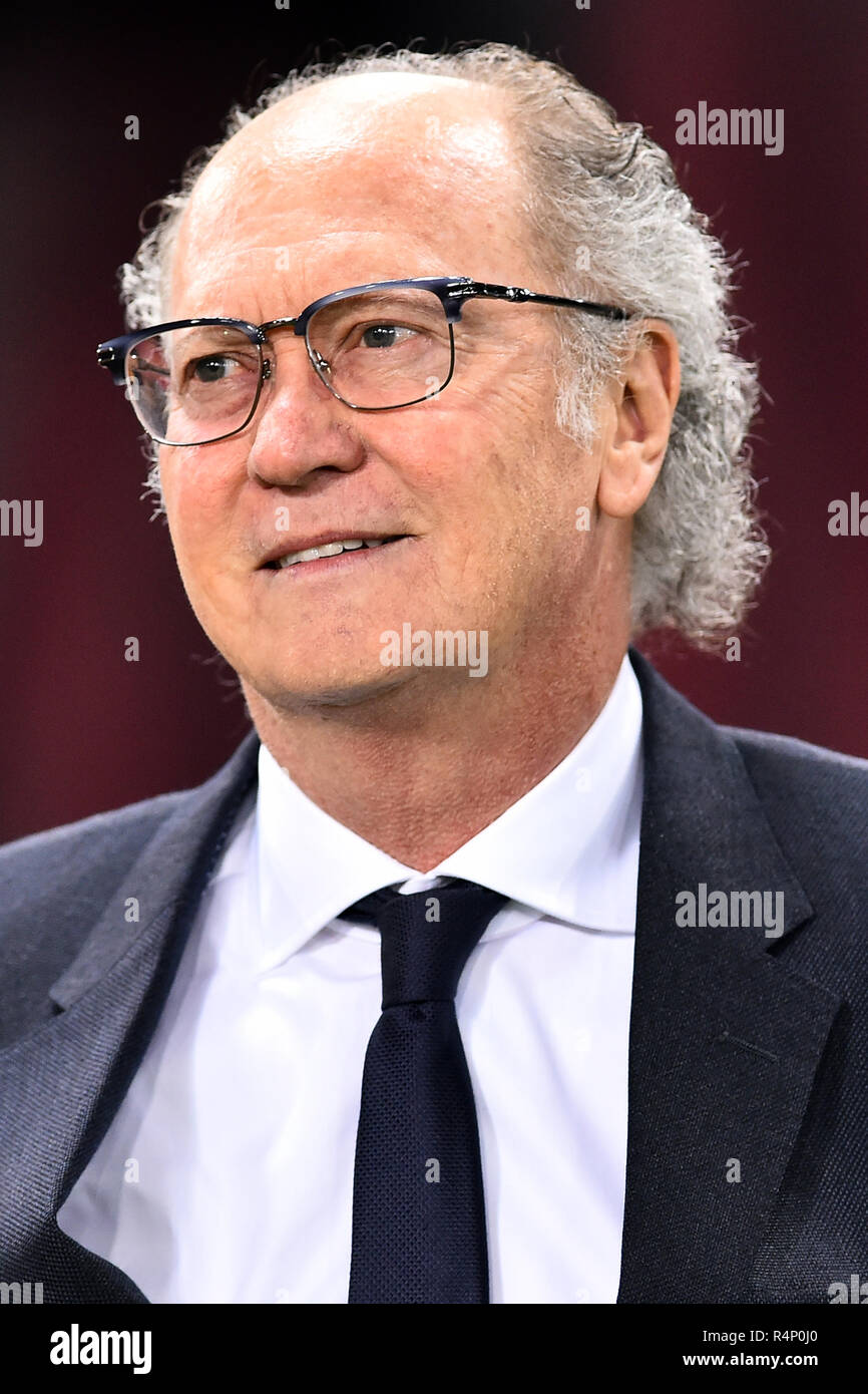 Rome, Italy. 27th Nov, 2018. Francesco Totti enters the hall of fame of Rome-27-11-2018 In the picture Paulo Roberto Falcao Photo Photographer01 Credit: Independent Photo Agency/Alamy Live News Stock Photo