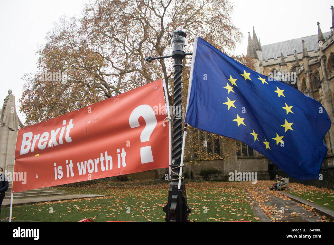 London UK. 28th November 2018. Pro Europe protesters display Brexitometers  in Westminster which sample the public opinion taken from different parts of the United Kingdom to  give a visual representation of how people think Brexit will affect their everyday life Credit: amer ghazzal/Alamy Live News Stock Photo