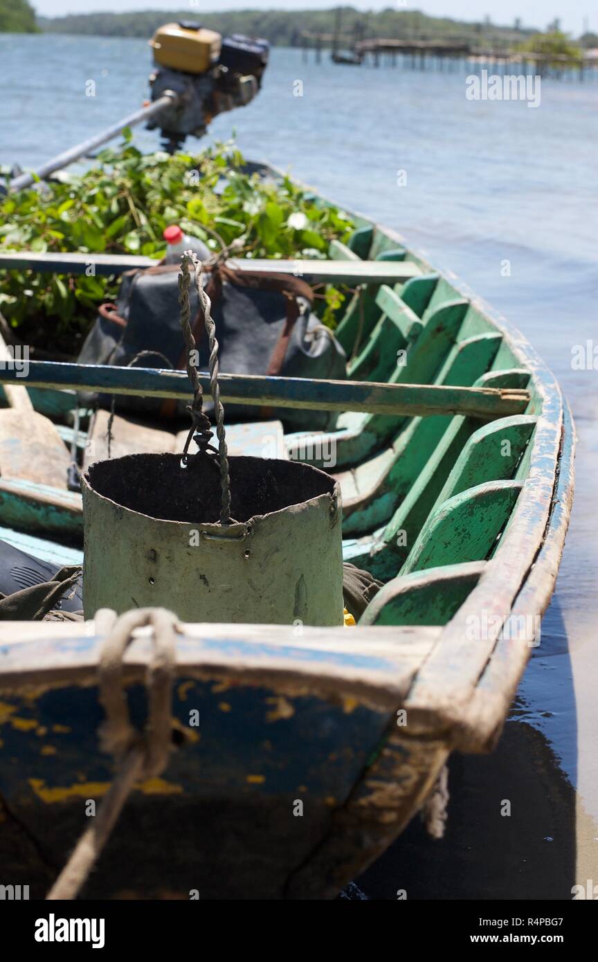 Barco de pesca de caranguejo na comunidade do Torto,  Delta do Parnaíba, Brasil Stock Photo