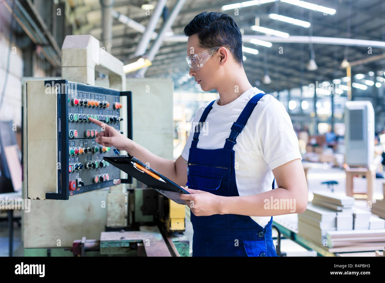 Control buttons on cnc machine hi-res stock photography and images - Alamy