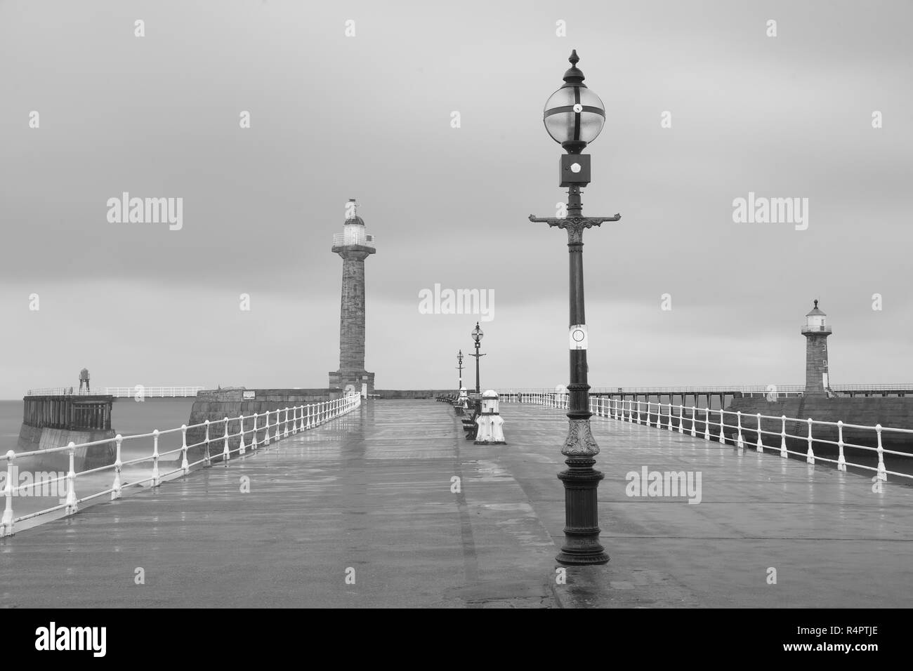 Whitby Piers & Lighthouses in North Yorkshire Stock Photo Alamy