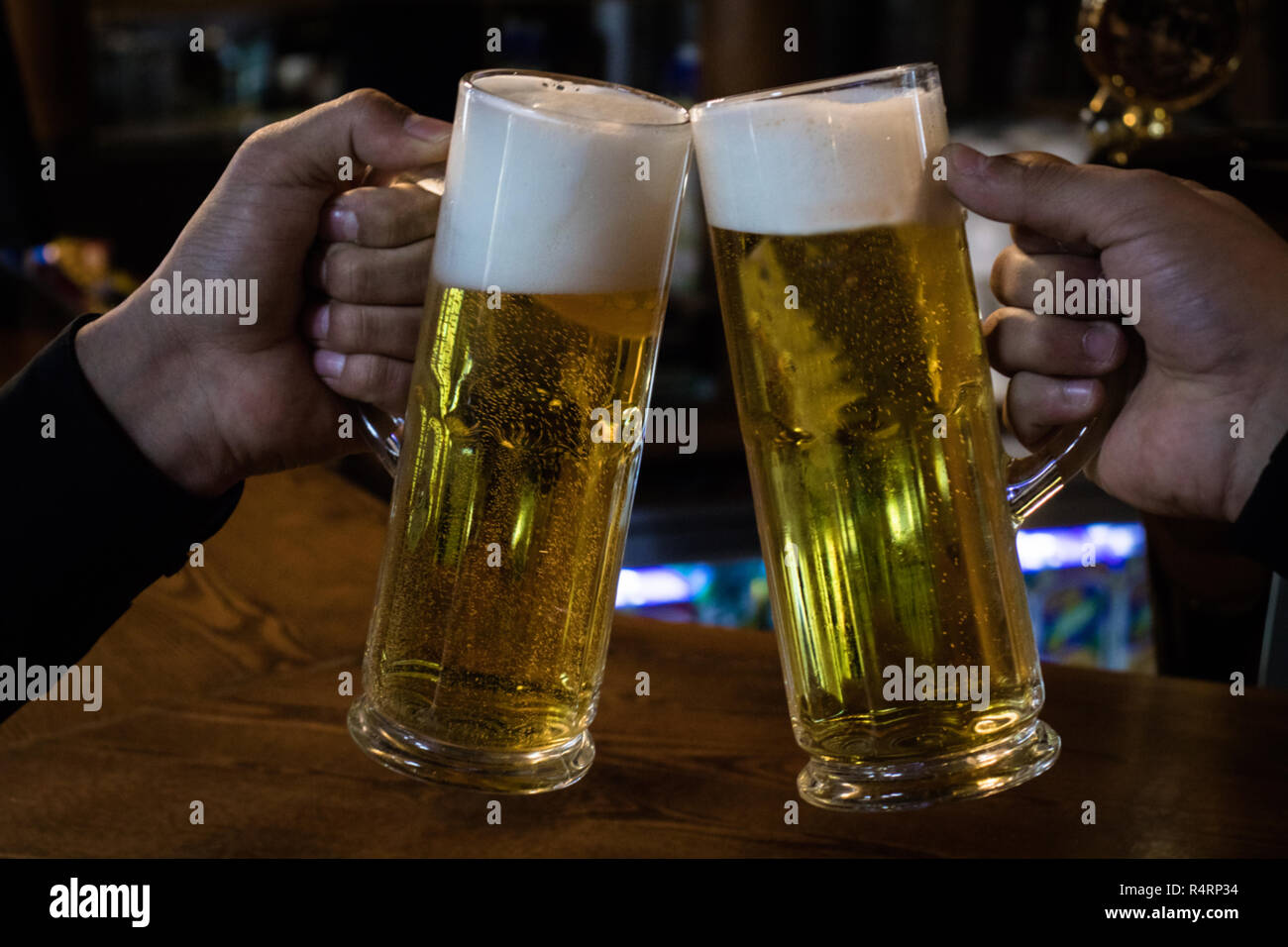 Beer Mugs Cheers Stock Photos & Beer Mugs Cheers Stock Images Alamy