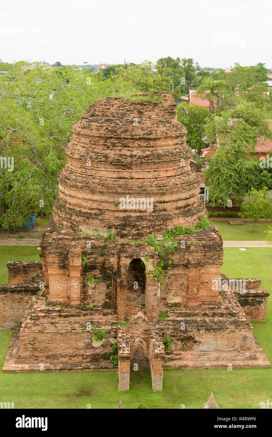 The ruins of Wat Yai Chai Mongkhon in Ayutthaya, Thailand Stock Photo