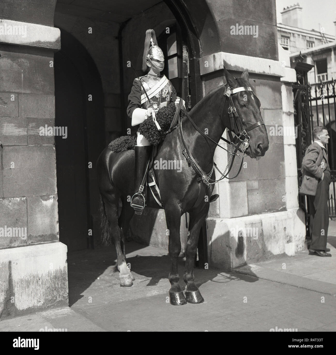 1960s, historical, a mounted member of the Household Cavalry, the Queen