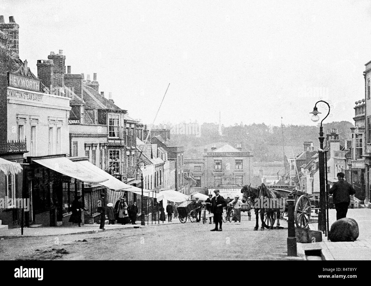 Old lymington high street hires stock photography and images Alamy