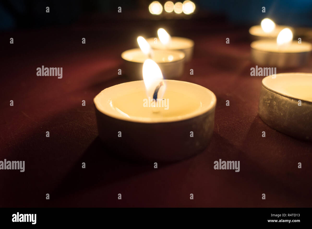 Tealight candles hires stock photography and images Alamy